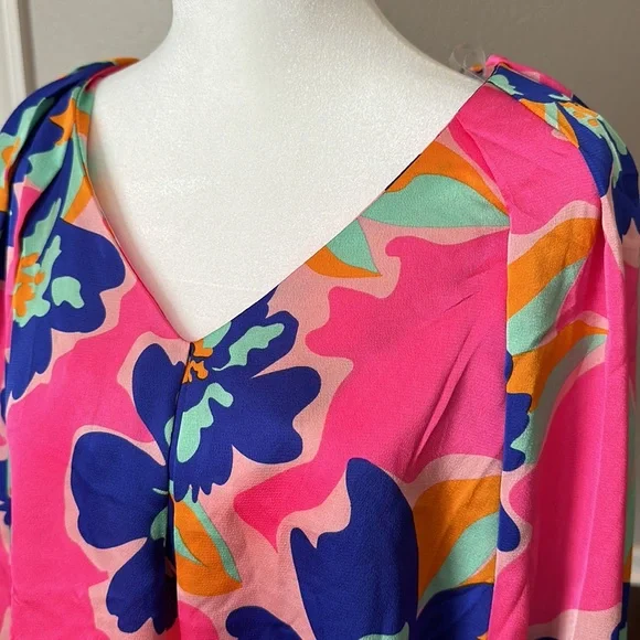 ENTRO Floral Hot Pink Satin Blouse - Picture 5 of 11